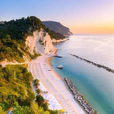 Oda ve Kahvaltı Isa 3*